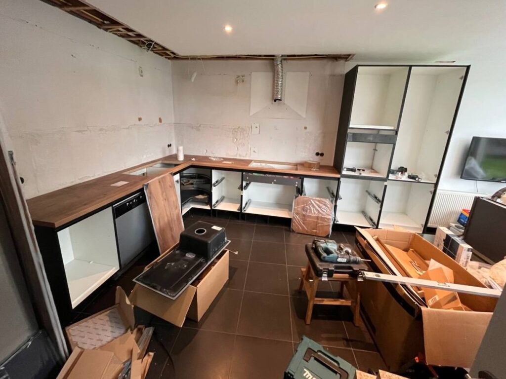 Küchenmontage Niederlande Vorher